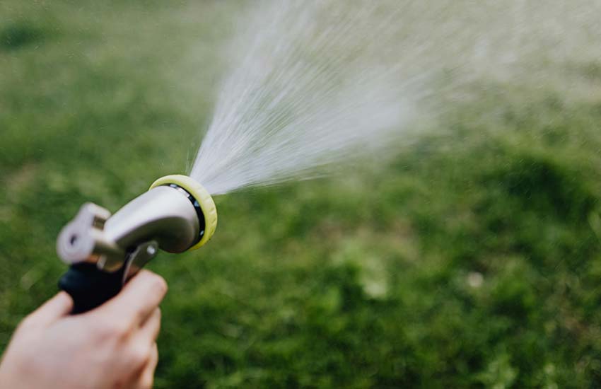 Hydration hacks how to water your lawn the smart way